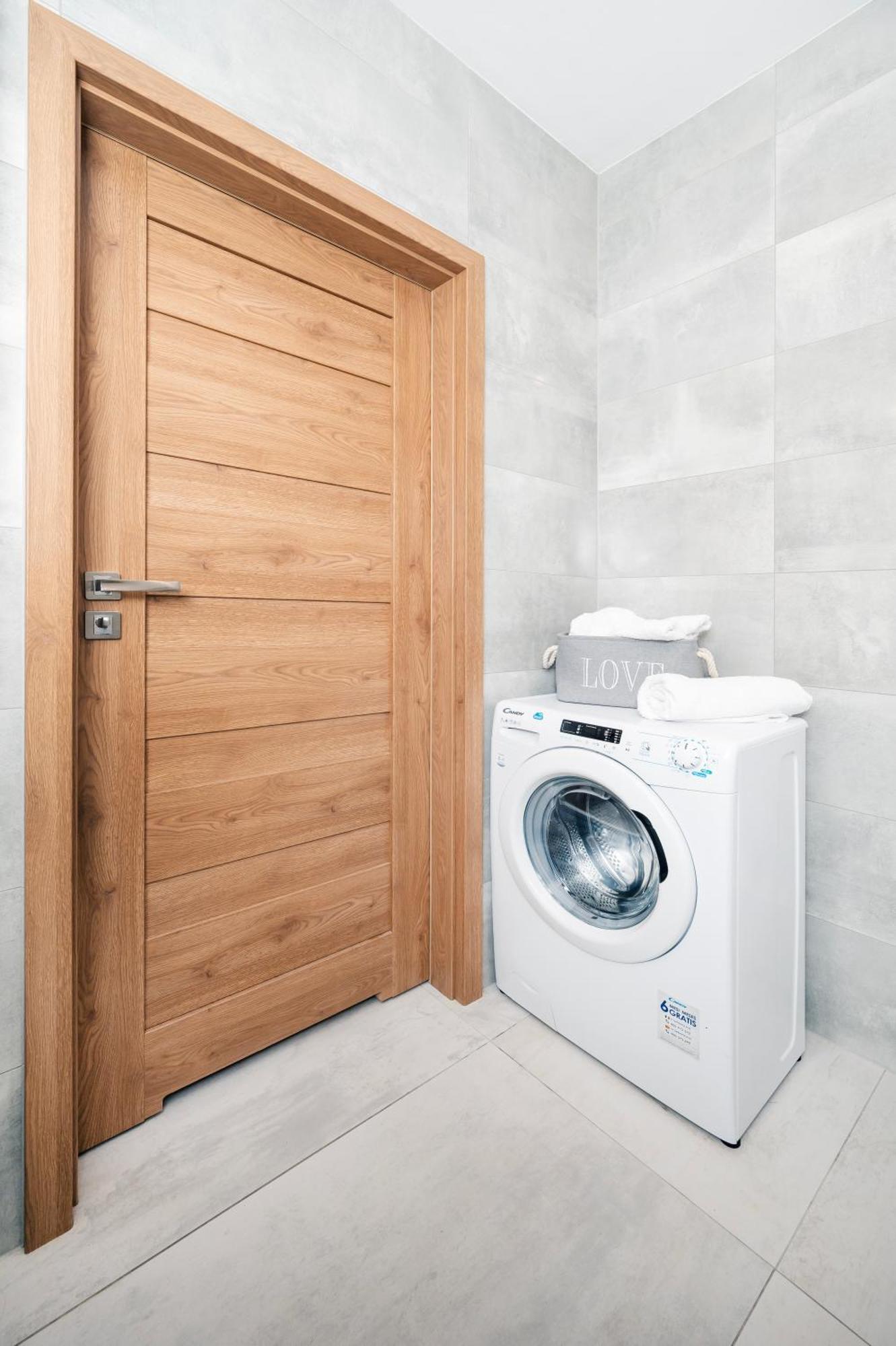 Komfortowe Apartamenty Z Garazem Na Milionowej Lodz  Exterior photo